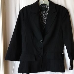 T Milano 3/4 sleeves single breasted, lightly lined summer jacket